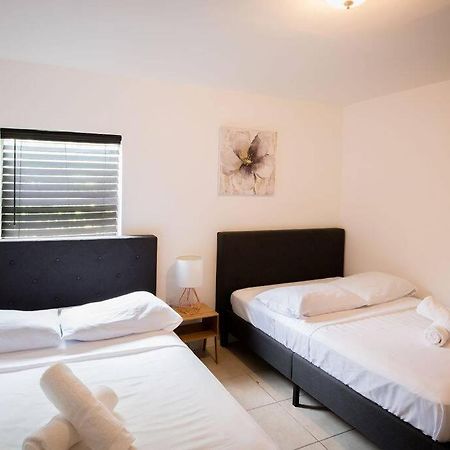 3 Bedroom Miami Home 15 Minutes To The Beach Εξωτερικό φωτογραφία