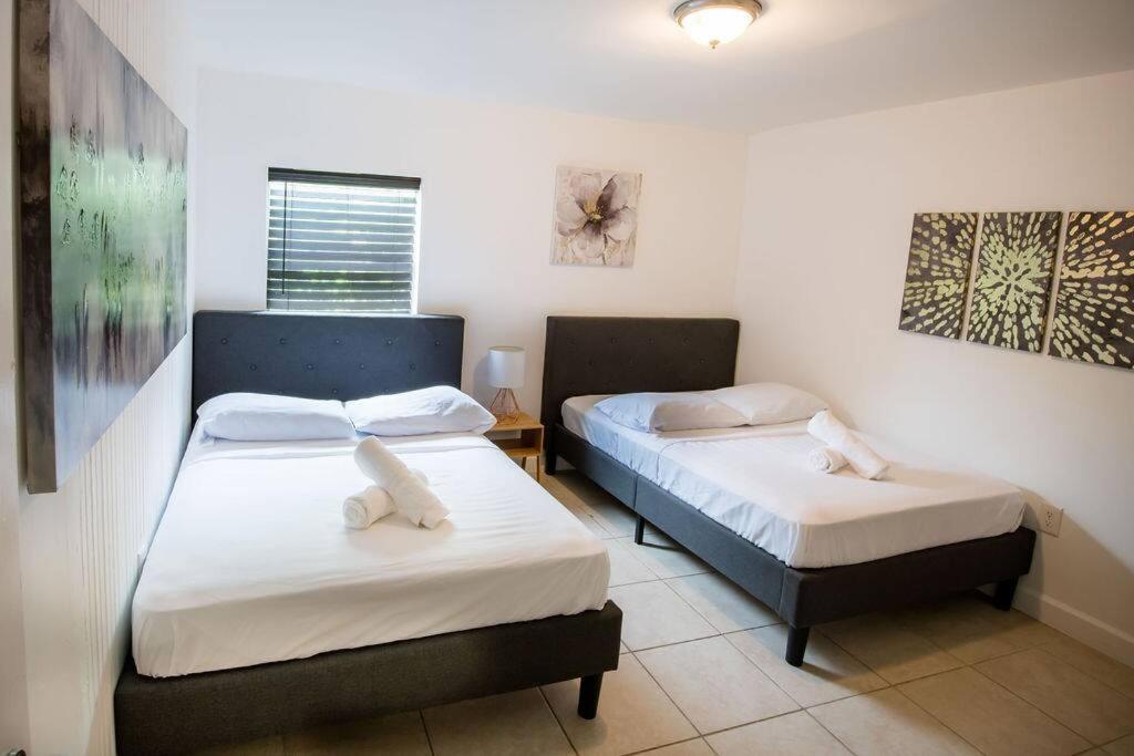 3 Bedroom Miami Home 15 Minutes To The Beach Εξωτερικό φωτογραφία