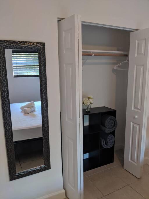 3 Bedroom Miami Home 15 Minutes To The Beach Εξωτερικό φωτογραφία